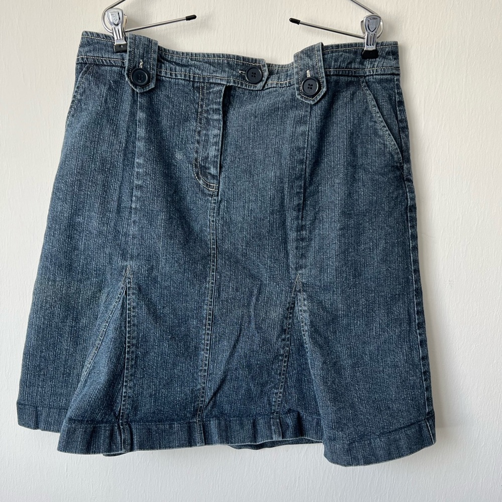 Denim skirt Sz 14 blue dark wash stretch flared zip W Work to Weekend tabs.